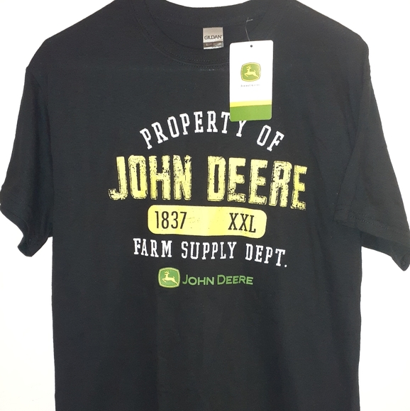 Property of John Deere Mens Size Medium Tshirt NWT - Picture 1 of 5